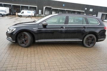 Volkswagen Passat Variant - 4