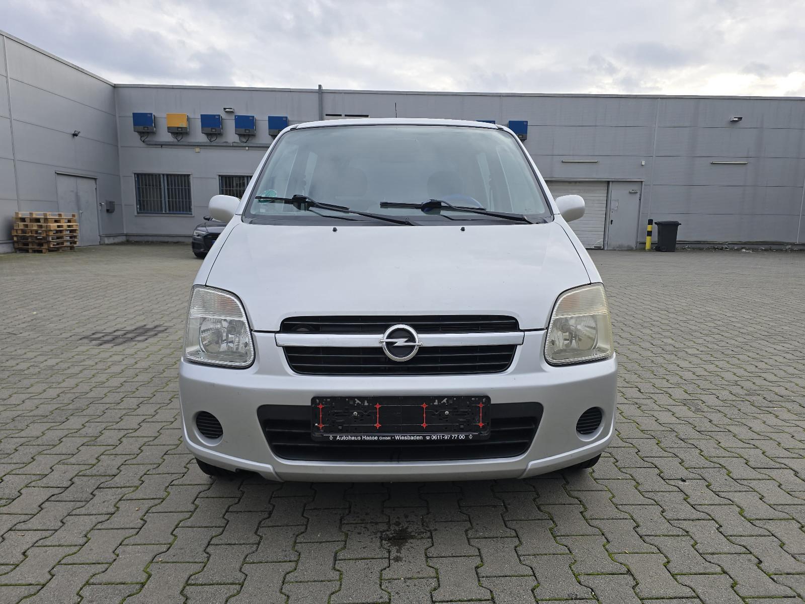 Opel Agila Basis... MOTORSCHADEN .....