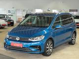 Volkswagen Touran 2.0 TDI DSG R-Line *AHK*SHZ*NAV*PAN*LED* - VW Touran Gebrauchtwagen in Leipzig