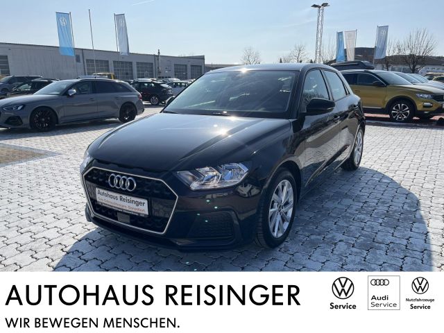 Audi A1 30 1.0 TFSI Advanced (Klima,GRA,AudiConnect)