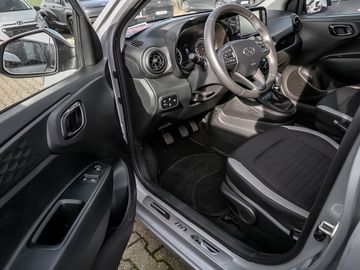 Hyundai i10 1.0 Edition 30 Fernlicht-Assistent