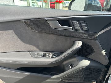 Fahrzeugabbildung Audi A5 Sportback 40 TDI Quattro S Line