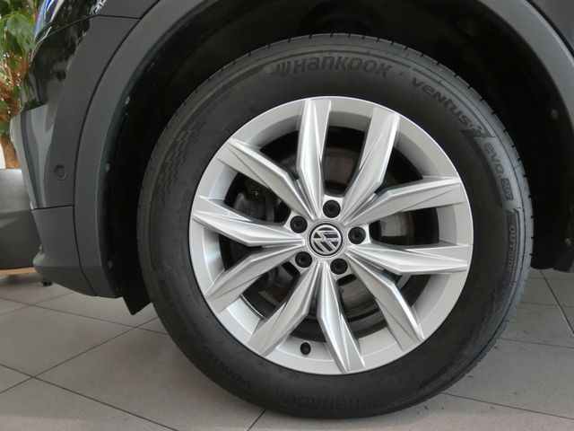 Tiguan Allspace 2.0 TDI Highline 4Motion AHK HUD