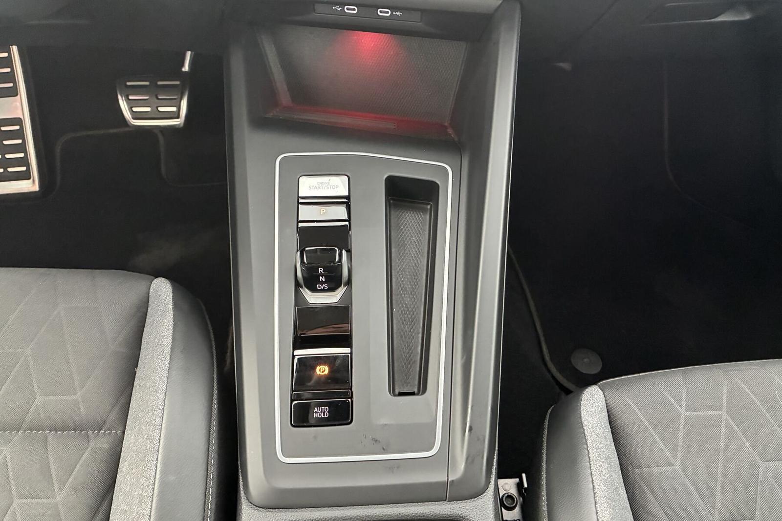 Volkswagen Golf VIII 1.5eTSI Goal IQ.LIGHT NAV Sport-FW AHK, миниатюра 14