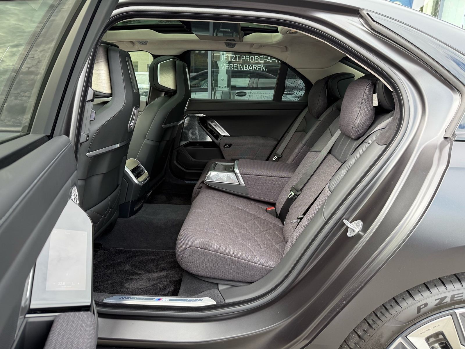 BMW i7 - Bild 19