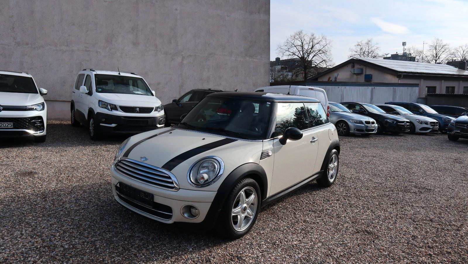 MINI Cooper D*Leder*Klima*SHZ*1.Hand*Schiebedach*