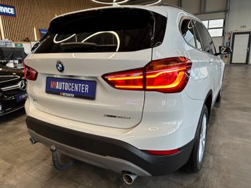 BMW X1 xDrive 20 d *HeadUp*Pano*AHK*Kamera*