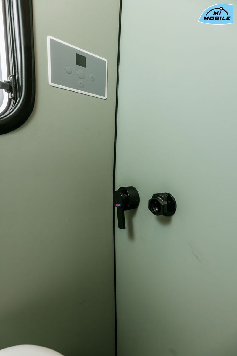 Fahrzeugabbildung ANDERE EKI 3+2
