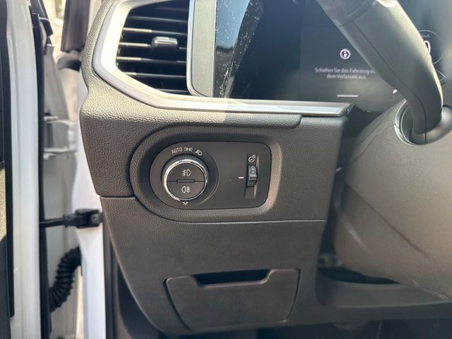 Grandland Ultimate Plug-in-Hybrid 7,4 KW CHARGER