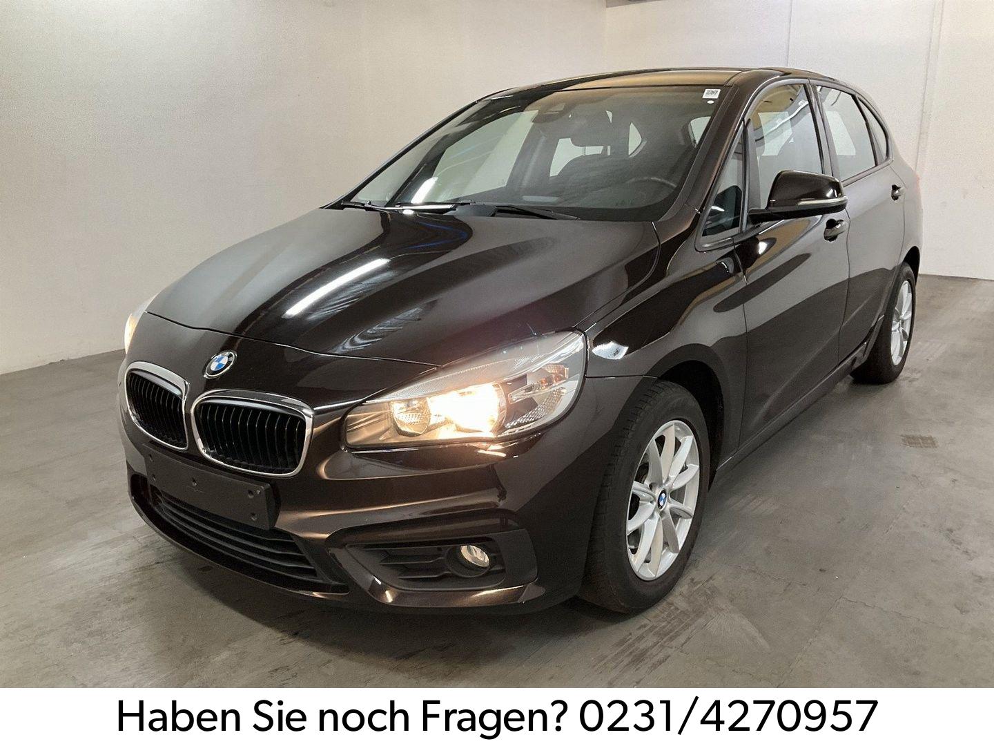 BMW 218i Active Tourer  1.Hand Navi/SHZ/PDC
