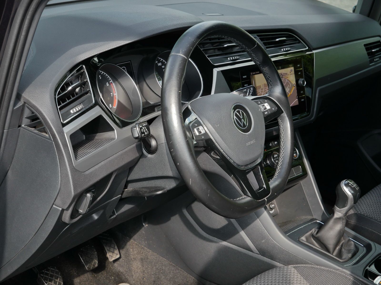 Volkswagen Touran - Bild 18