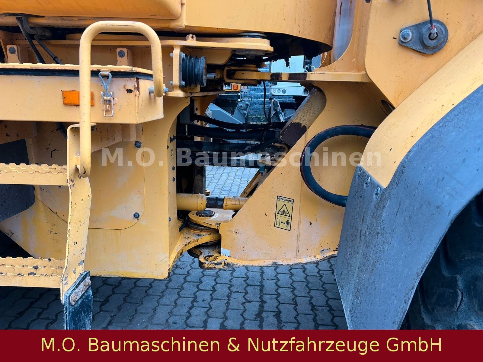 Fahrzeugabbildung Volvo L 120 E /BSS/Waage /AC / ZSA/