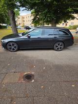 Mercedes-Benz E 220 d T Autom. - - Mercedes-Benz E 220 Gebrauchtwagen in Bremen