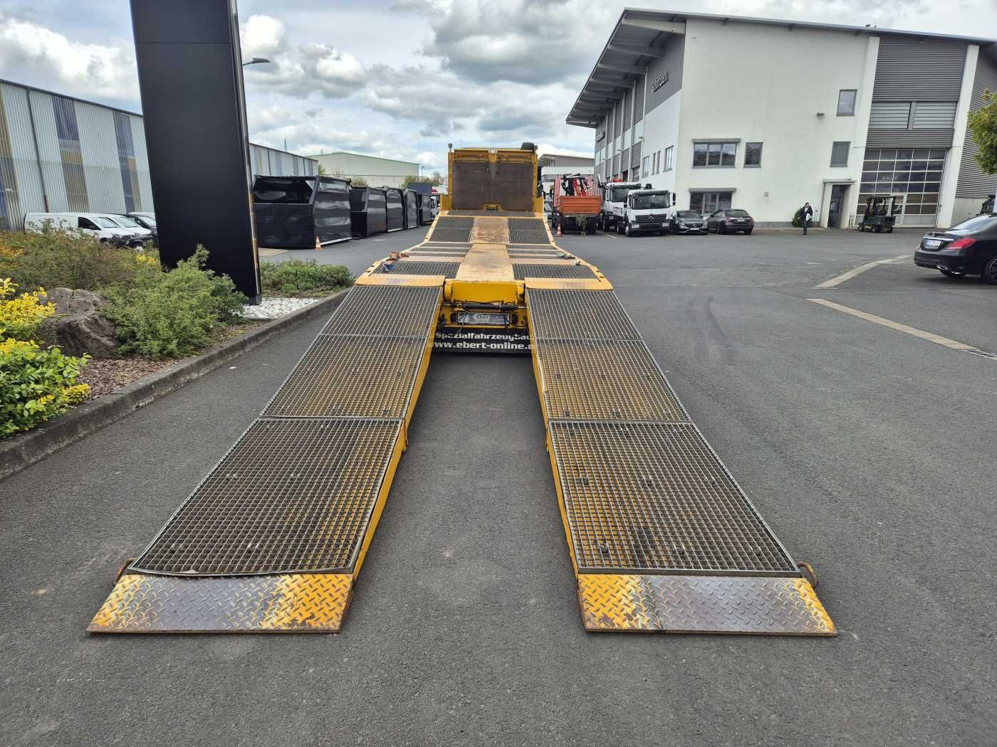 Fahrzeugabbildung Faymonville Multimax F-S43-1AAF hydr. Hub-Deck+Rampen Winde