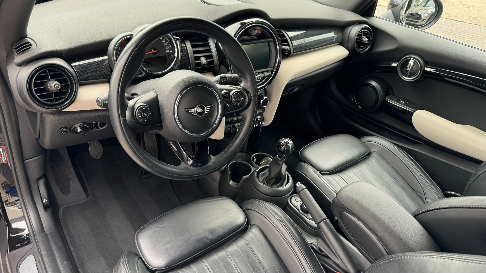 MINI COOPER Cabrio