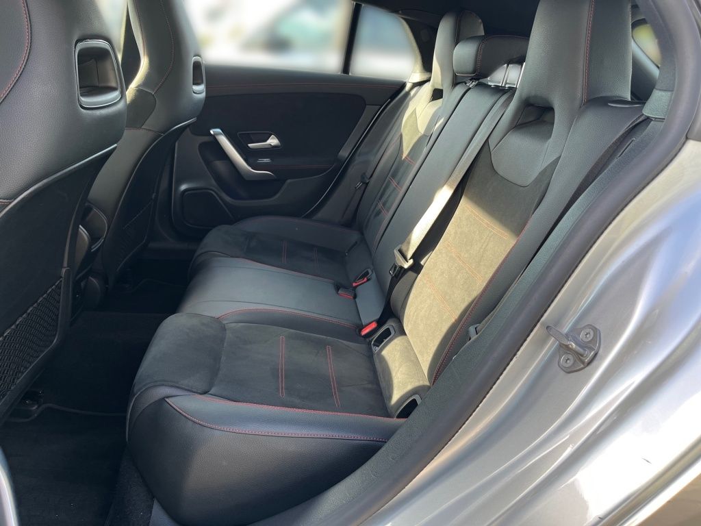 Fahrzeugabbildung Mercedes-Benz CLA 200 SB AMG Totwi. Memory Tempomat LED Sport