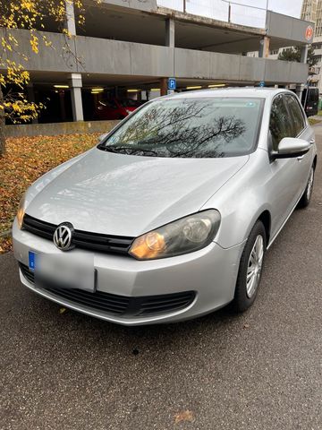 Volkswagen VW Gilf 6 TÜV 09/25  Navigation  144000 Km