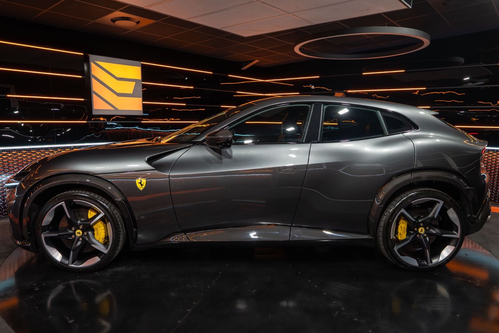 Ferrari Purosangue*New*No registration*New steer. wheel imagem 2