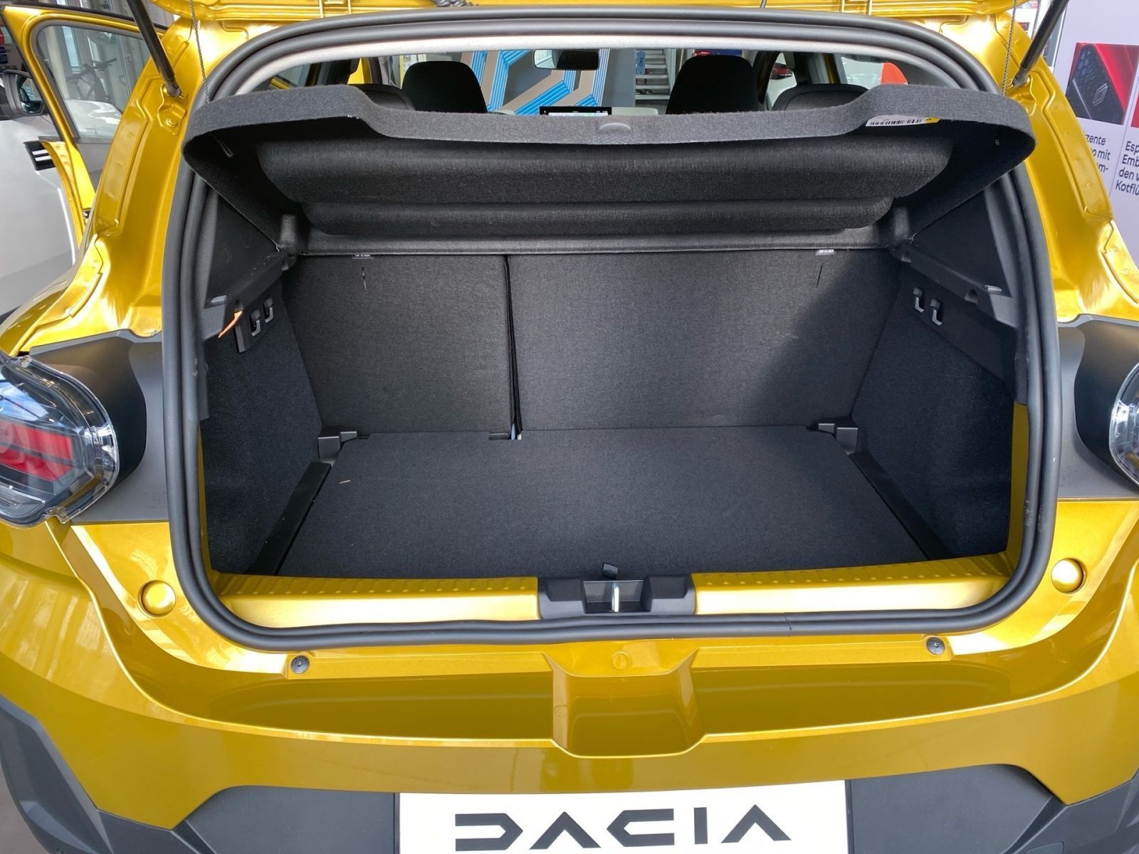 Fahrzeugabbildung Dacia Sandero Stepway Extreme TCe 110 *LED*NAVI*KAMERA