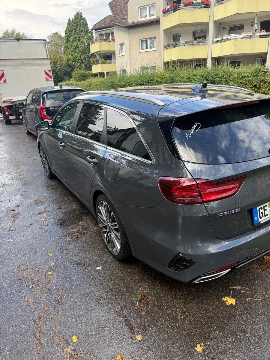 Kia cee'd Sportswagon 1.5 T-GDI DCT Platinum Spo...