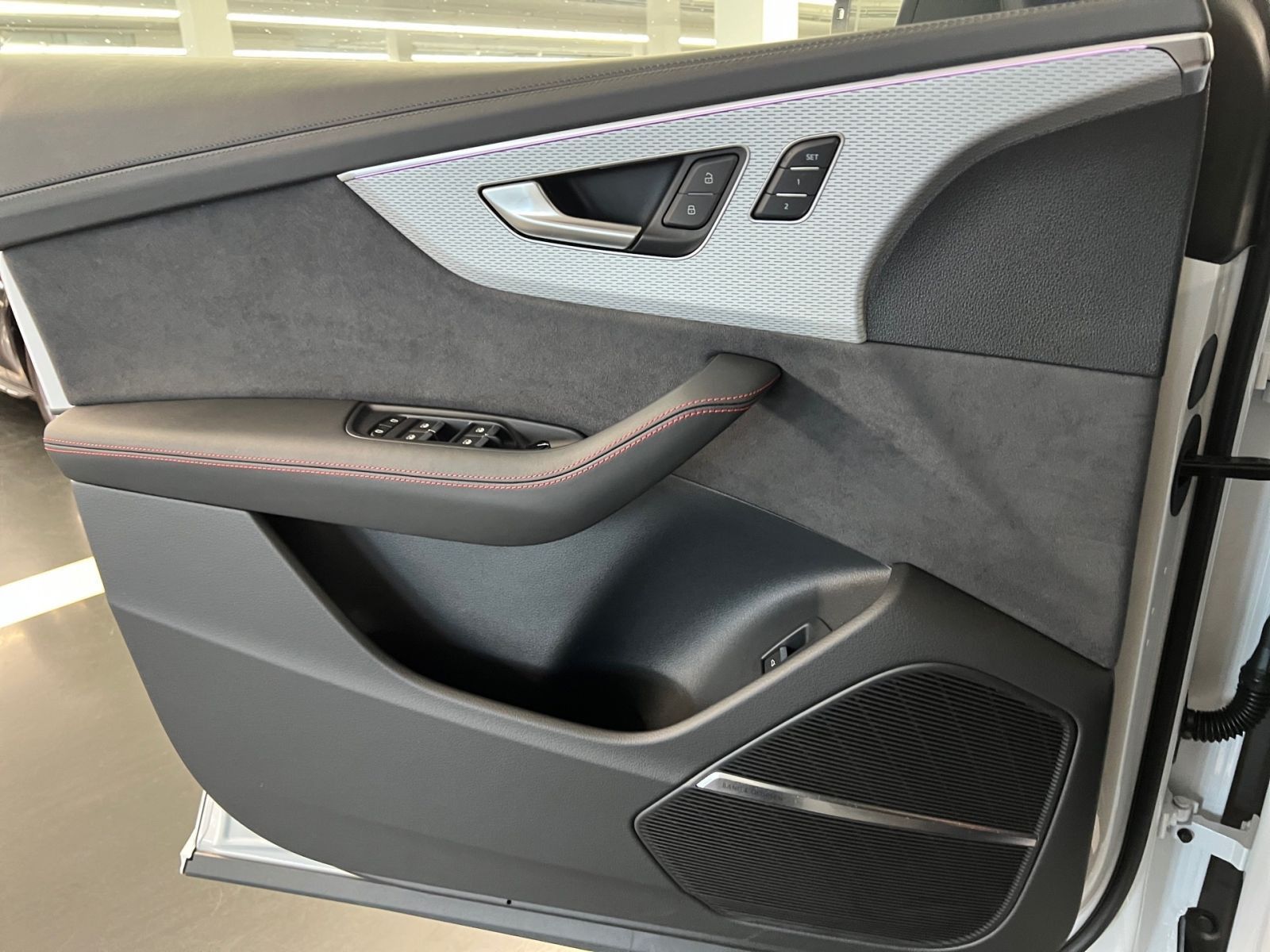 Audi RSQ8 - Bild 8