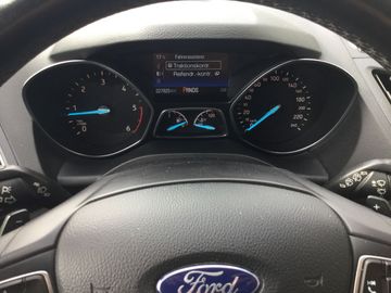 Ford Kuga - 3