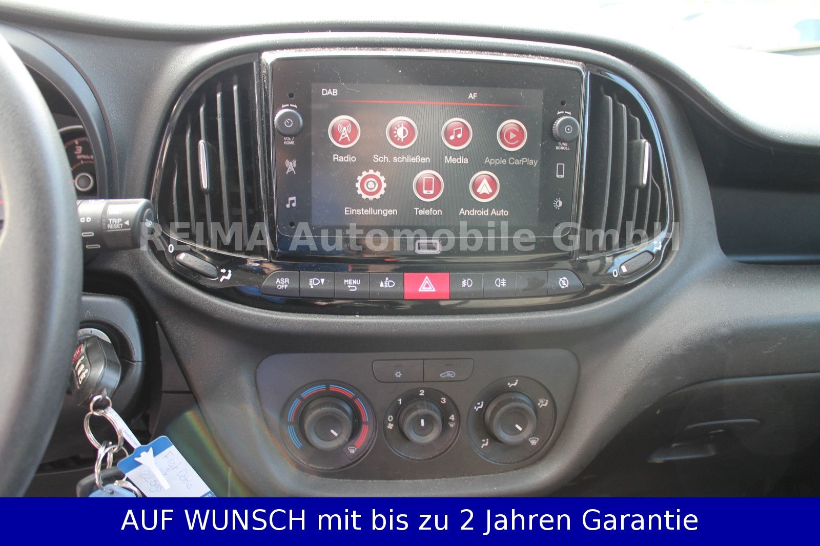 Fahrzeugabbildung Fiat Doblo Doblò SX 1,6 D  Kasten, Klima, Apple Car