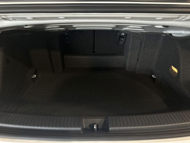 T-Roc Cabriolet 1.5 TSI DSG R LINE IQ.LIGHT+APP+