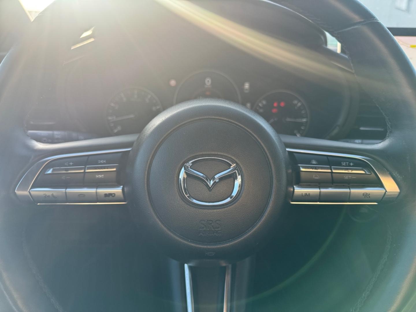 Mazda 3 2.0 SKYACTIV-G M-H Selection *HUD*ACC*CAM*SHZ*