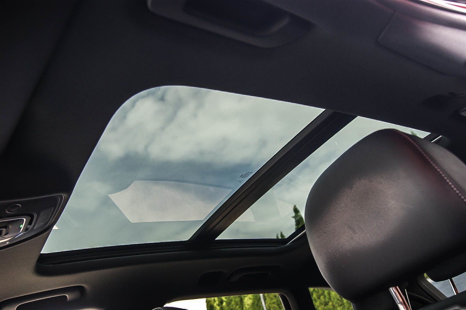 Fahrzeugabbildung Audi A4 Avant 20 TDI S-Line SPORT PANORAMA KAMERA DSP