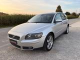 Volvo V50 2.4 D5 cat aut. Momentum - Volvo V50: Automatik