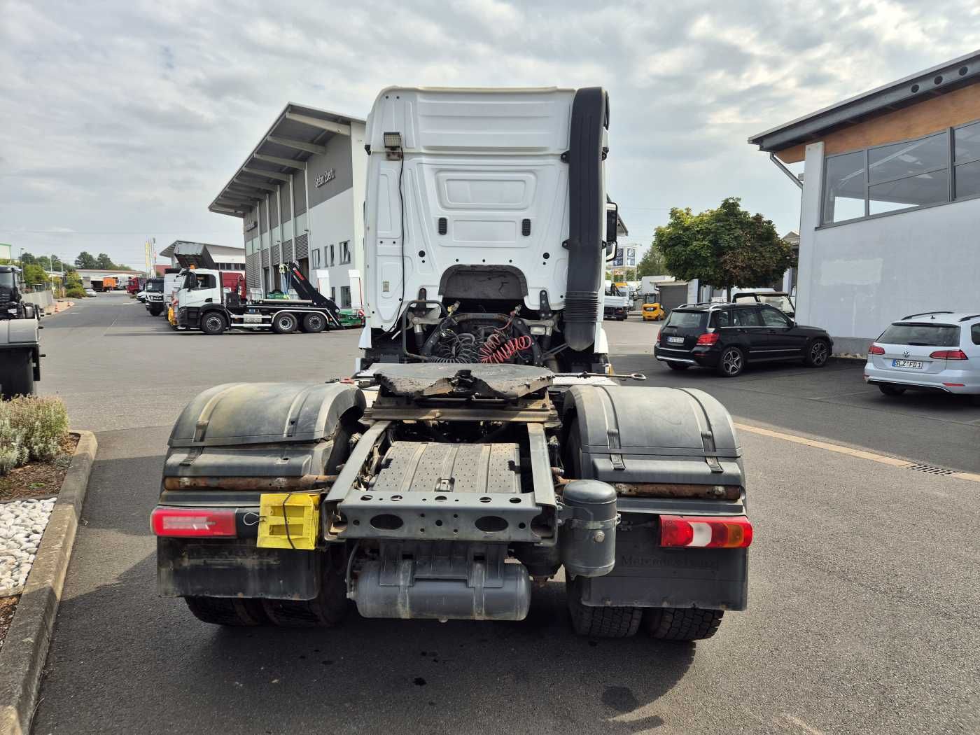 Fahrzeugabbildung Mercedes-Benz Arocs 1845 LS 4x4 HAD Retarder Hydraulik Navi