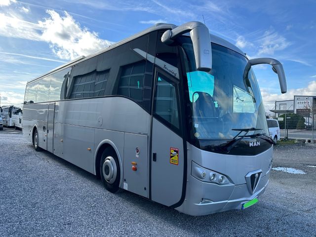 MAN Lions Coach, Touring, Noge 59 Sitze MAN Motoren