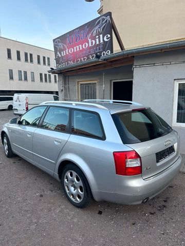 Audi A4 Avant 2.0   Automatikgetriebe