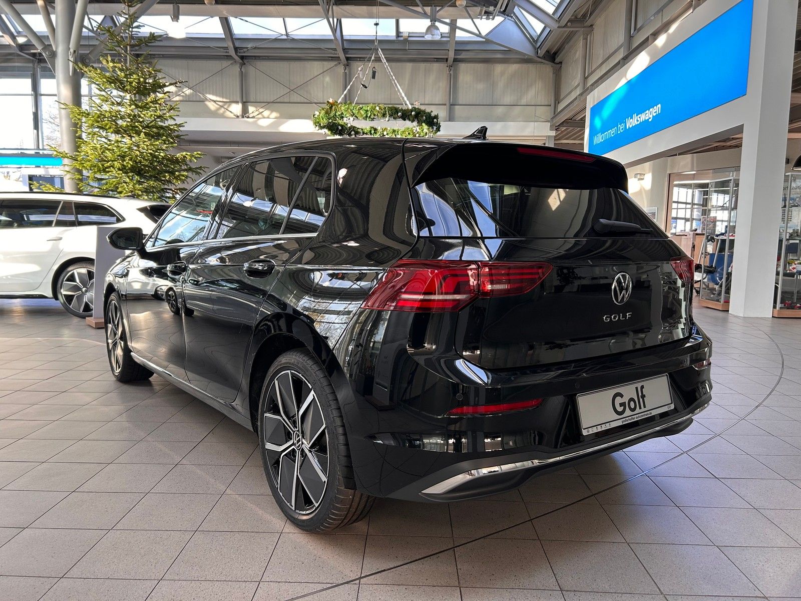 Volkswagen Golf - Bild 4