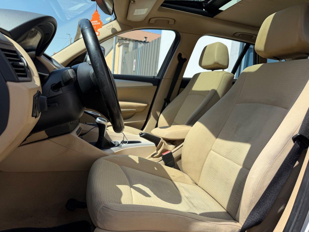 BMW X1 2010 — photo 9