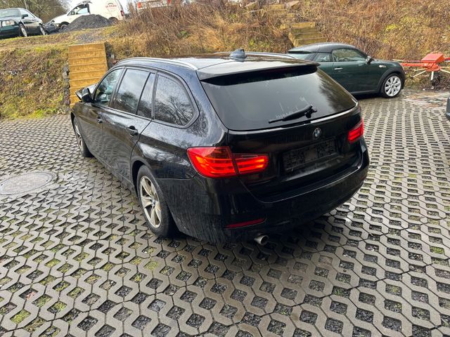 BMW 320 Baureihe 3 Touring 320 d 1.Hand