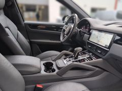 PORSCHE Cayenne 3.0 ~Matrix~StandHeiz~Approved06/26