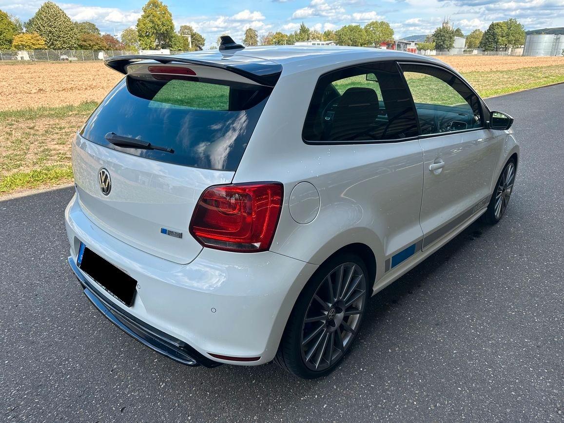 Volkswagen Polo 2.0 TSI R WRC 220ch - 2 ème main - Carnet entretien - Xénon - Jantes 18" - Pneus été