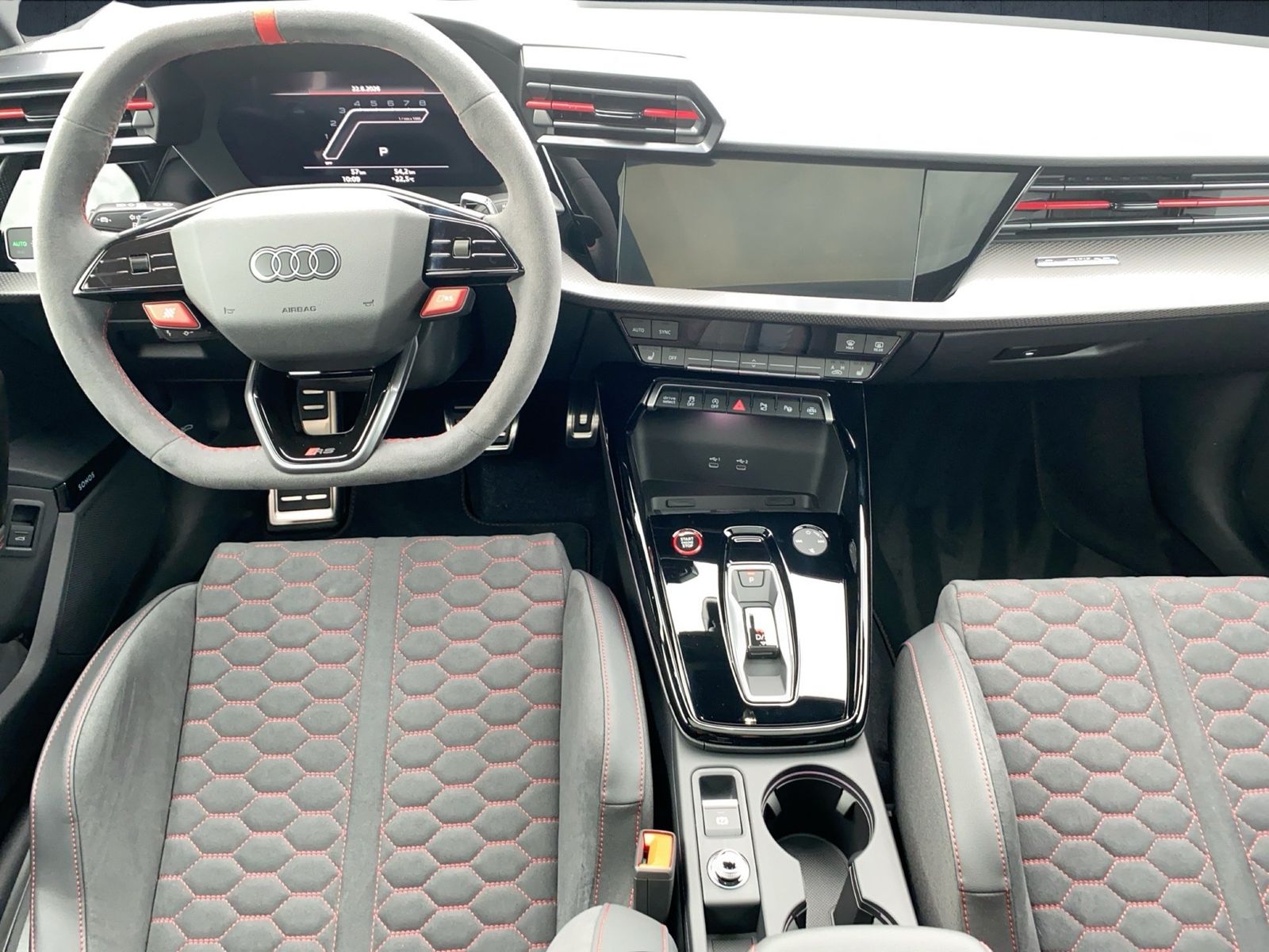 Audi RS3 - Bild 11