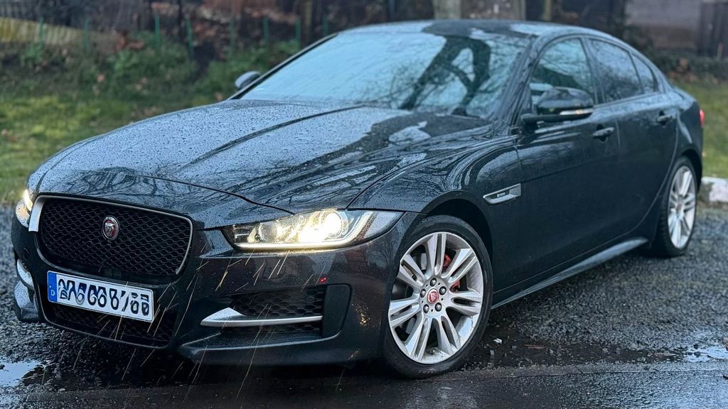 Image of Jaguar XE