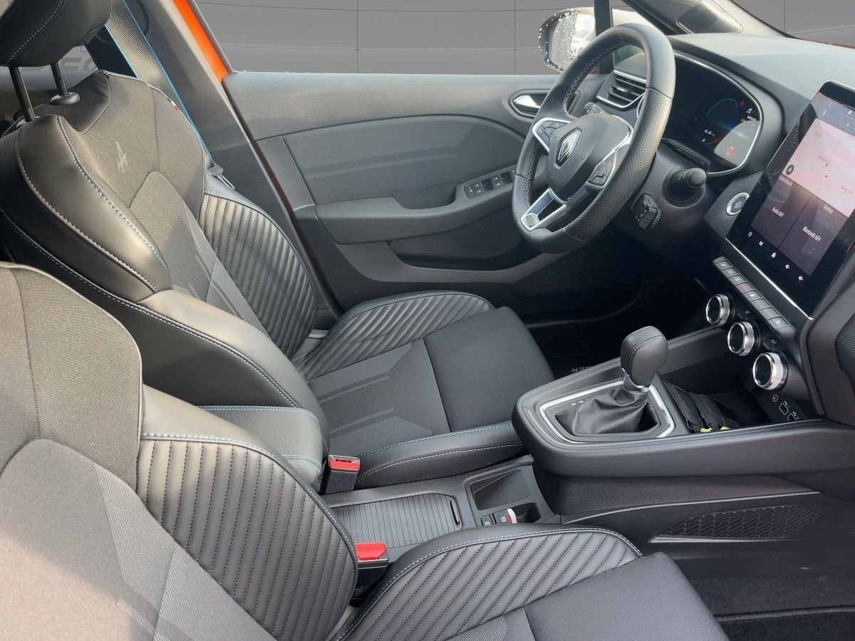 Fahrzeugabbildung Renault Clio Esprit Alpine E-Tech 140