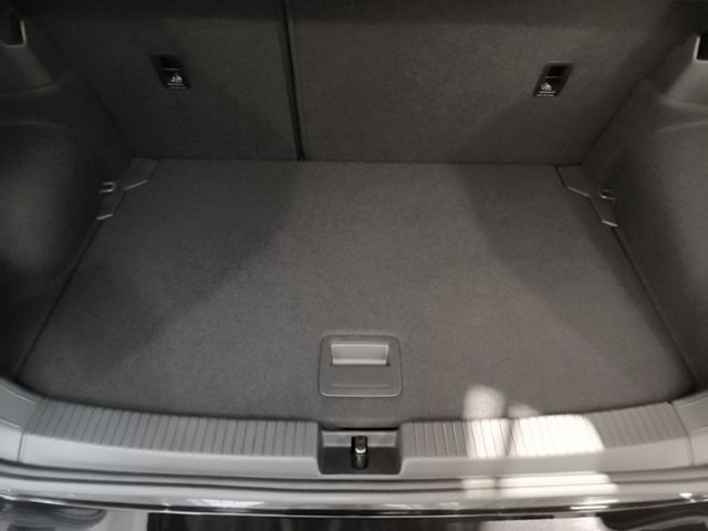 Fahrzeugabbildung Volkswagen T-Cross 1.0 TSI DSG Style IQ.LIGHT MATRIX LED NA