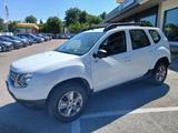 Dacia Duster 1.6 115CV Start&Stop 4x2 GPL Lauréa - Dacia Duster mit LPG-Antrieb: Geländewagen, 1.6