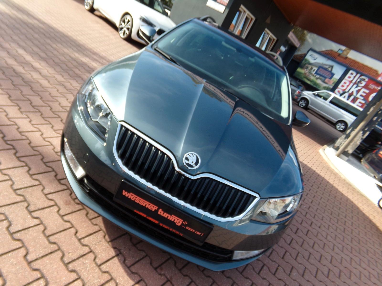 Skoda Octavia Combi Style 4x4 , AHZV , Kamera