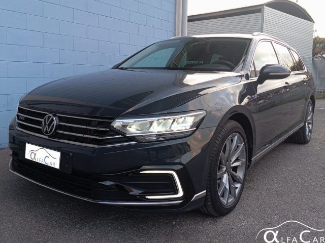 Volkswagen VOLKSWAGEN Passat Variant 1.4 GTE DSG Plug-In-Hy