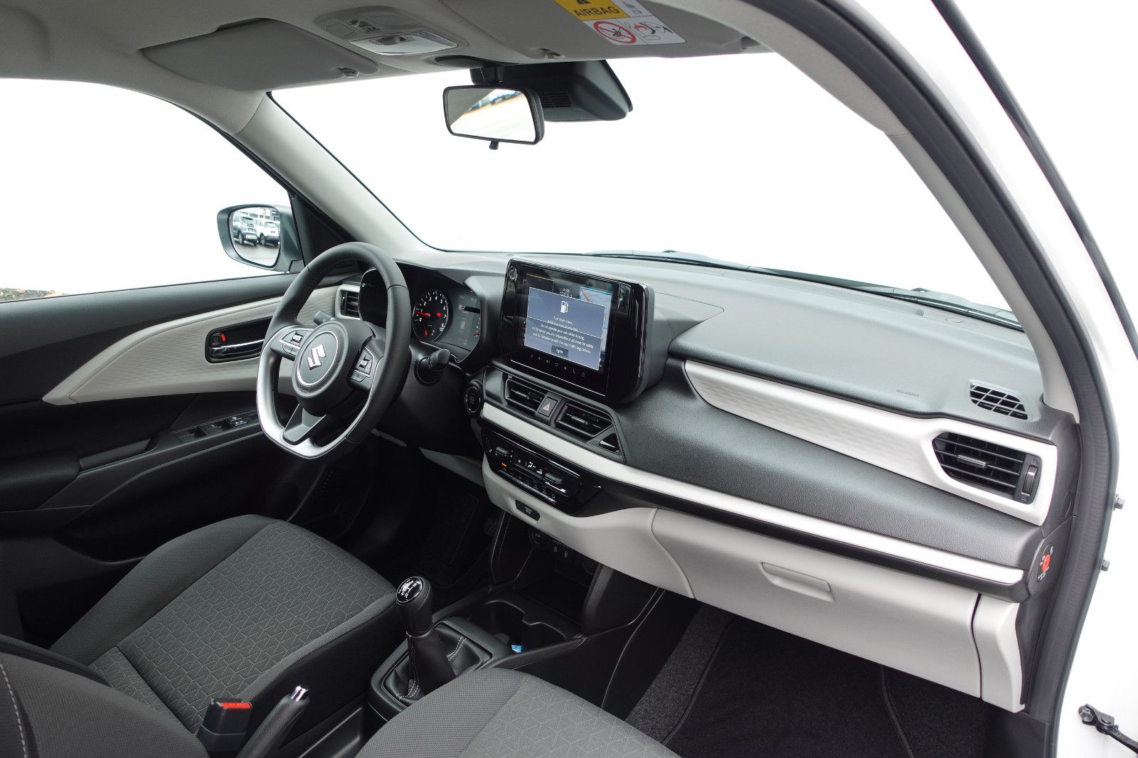 Fahrzeugabbildung Suzuki Swift Comfort 1.2,Navi,Sitzhz,Kamera,Alu,DAB,LED