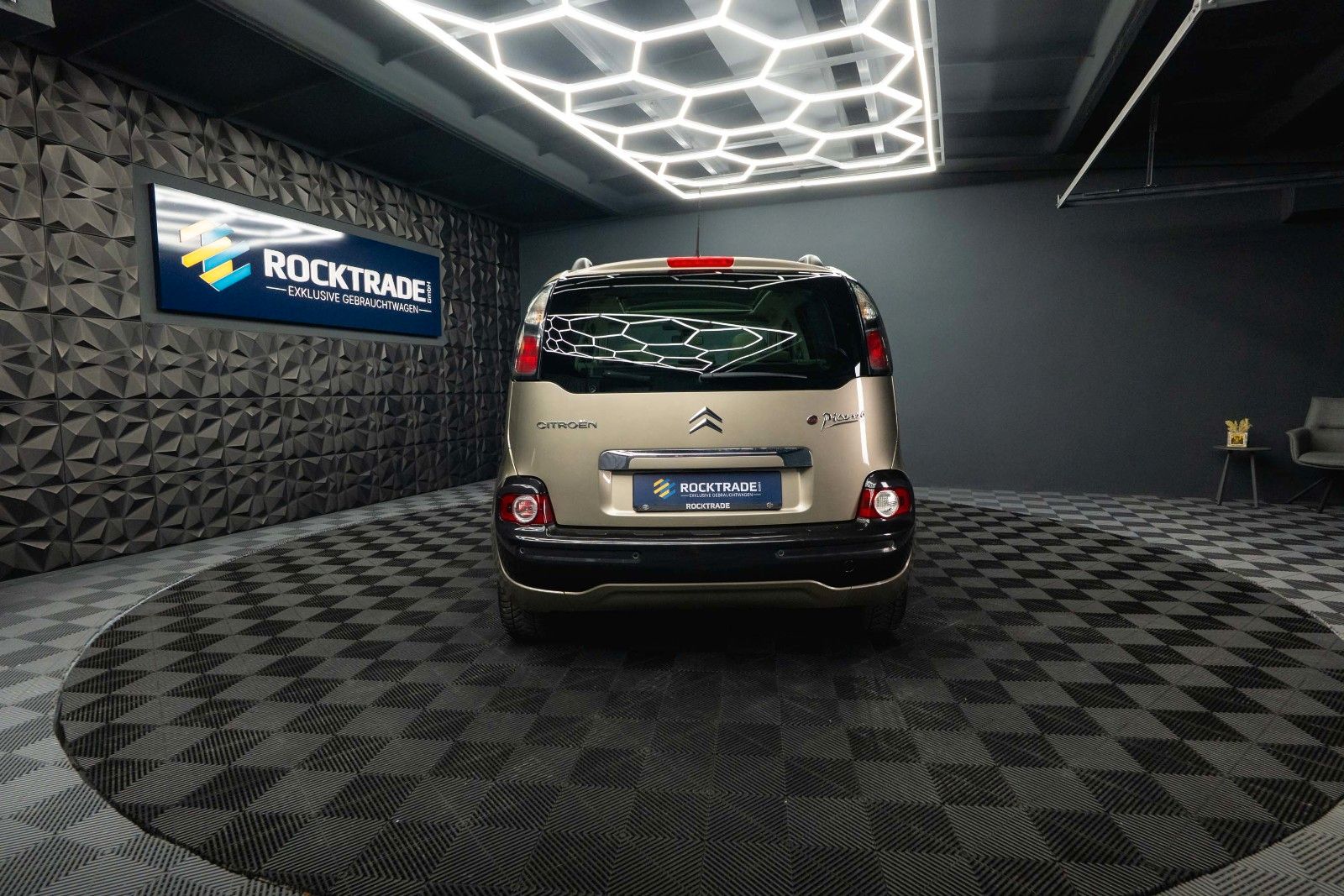 Fahrzeugabbildung Citroën C3 Picasso Exclusive Black Paket *1.Hand*Pano*