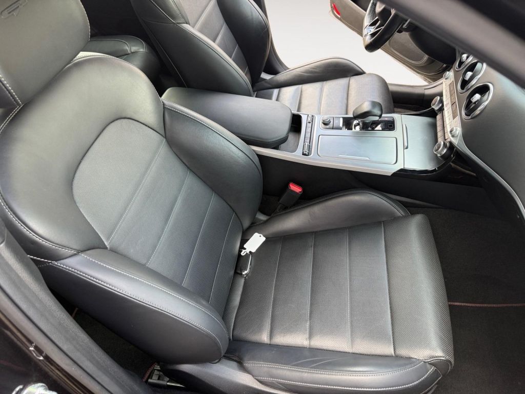 Fahrzeugabbildung Kia Stinger 3.3 T-GDI AWD OPF GT