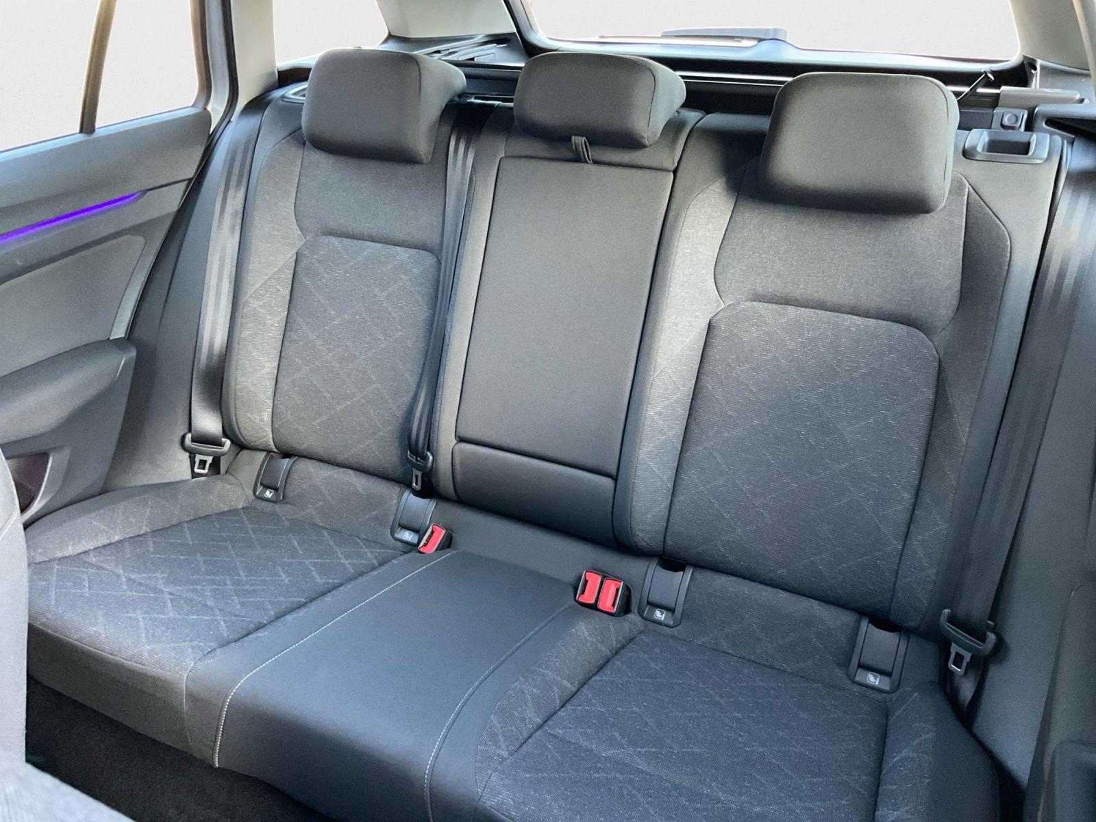 Volkswagen Golf VIII Var. 1.5 TSI Life AHK Navi CarPlay ACC, миниатюра 13